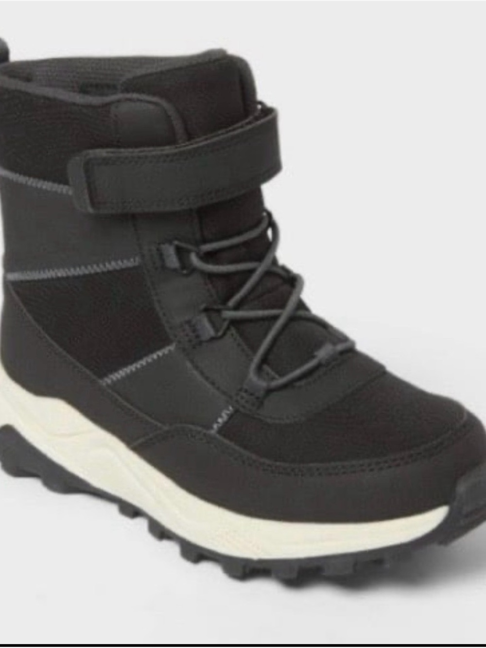 Kids' Noah Waterproof Hiker Snow Boots - Cat & Jack™ Black Size 3
new
